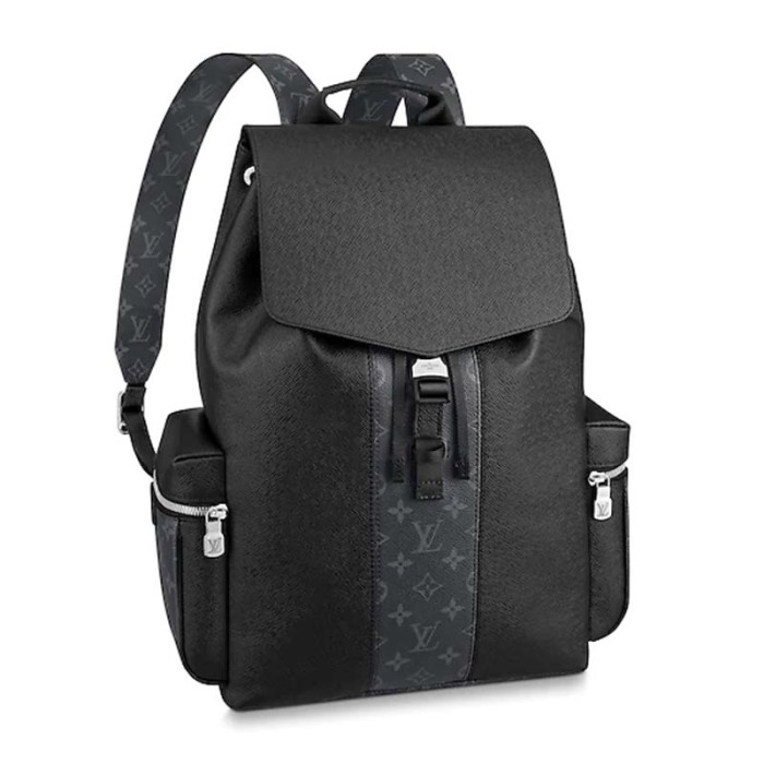 Louis Vuitton LV Unisex Outdoor Backpack Taiga Cowhide Leather-Black