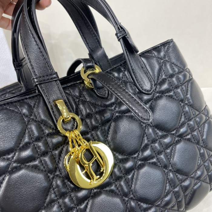 Dior Women CD Large Dior Toujours Bag Black Macrocannage Calfskin