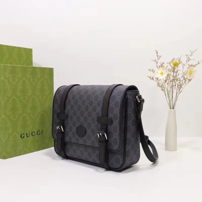 Gucci Unisex GG Messenger Bag Black GG Supreme Canvas Leather