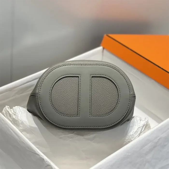 Hermes Women In the Loop 18 Handbag Clemence Leather-Gray/Gold