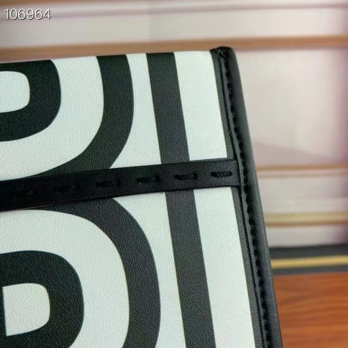 Fendi FF Women Sunshine Medium Two-Tone Printed Leather Roma Capsule Shopper