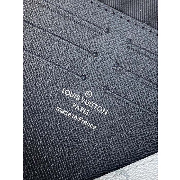 Louis Vuitton LV Unisex Pochette Voyage Multicolor Monogram Coated Canvas Cowhide Leather