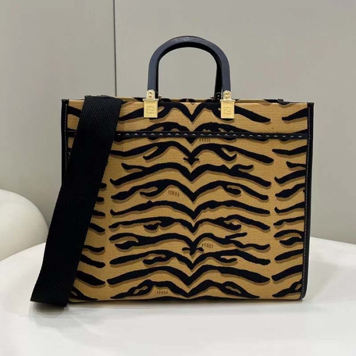 Fendi Unisex Fendi Sunshine Medium Shopper Bag Spring Festival Capsule Collection