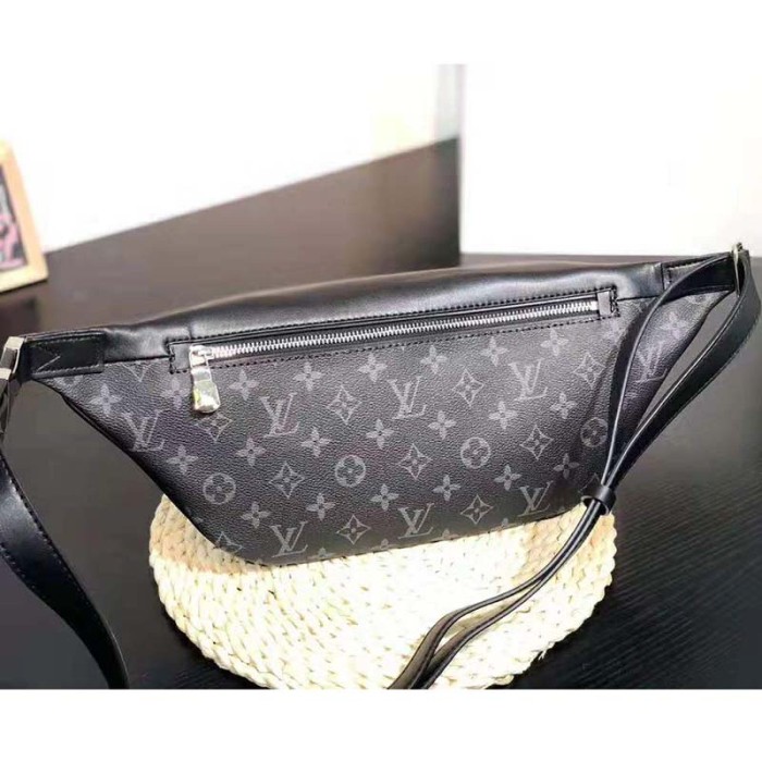 Louis Vuitton LV Men Discovery Bumbag in Monogram Eclipse Canvas-Grey