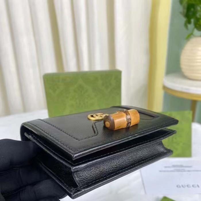 Gucci Unisex GG Diana Medium Wallet Double G Black Leather Bamboo Closure