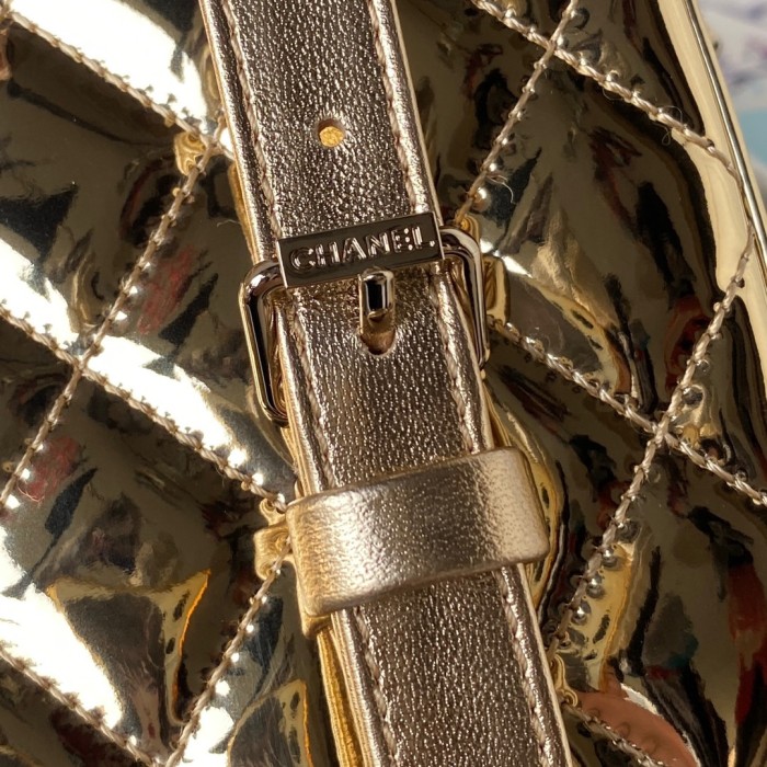 Chanel Women CC Flap Bag Star Coin Purse Mirror Calfskin Metallic Calfskin Gold-Tone Metal Gold