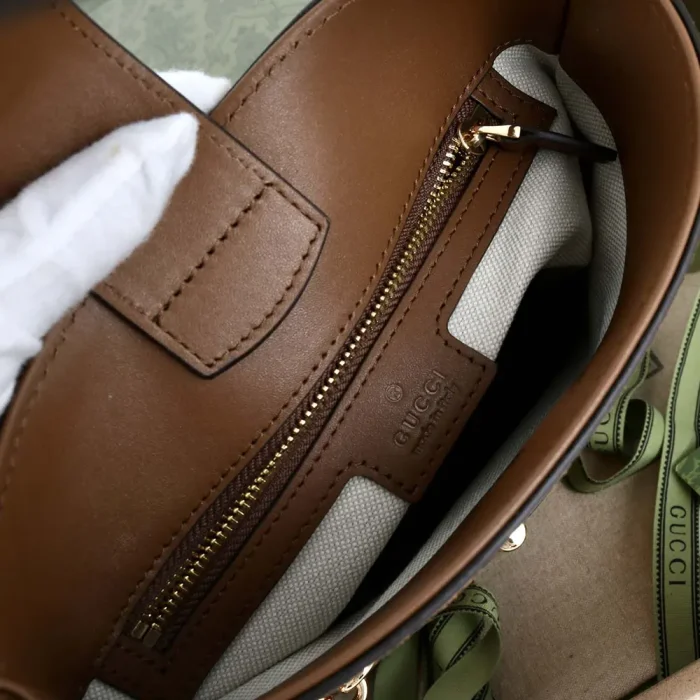 Gucci Women 73 Mini Bucket Bag-Brown 833665CAAAV2718