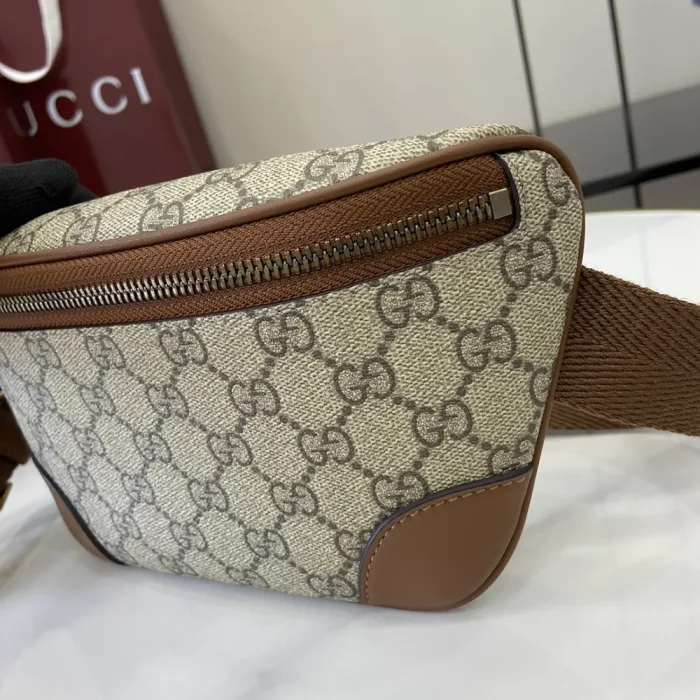 Gucci Unisex GG Emblem Small Belt Bag-Brown 821165FAEEC9786