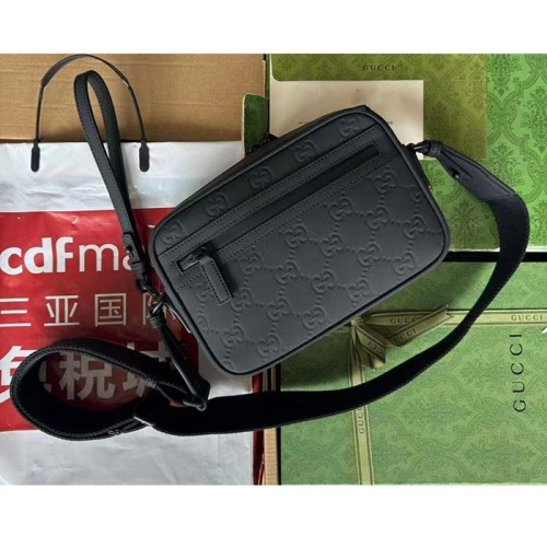 Gucci Unisex GG Crossbody Bag Black Rubber-Effect Leather Cotton Linen Lining