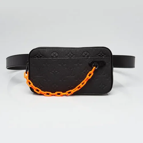 Louis Vuitton LV Unisex Taurillon Monogram Leather Solar Ray Soft Pochette Volga Belt Bag-Black