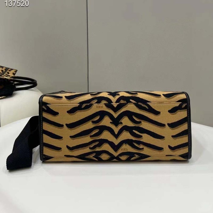 Fendi Unisex Fendi Sunshine Medium Shopper Bag Spring Festival Capsule Collection