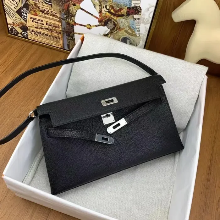 Hermes Women Kelly To Go in Epsom Leather-Black/Silver