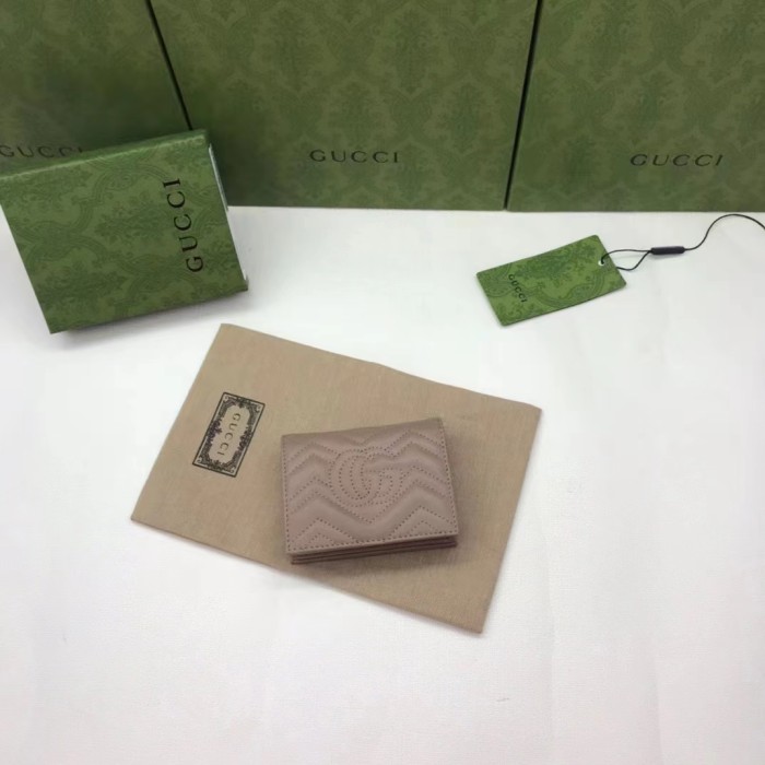 Gucci Unisex GG Marmont Matelassé Card Case Wallet Rose Beige Chevron Leather