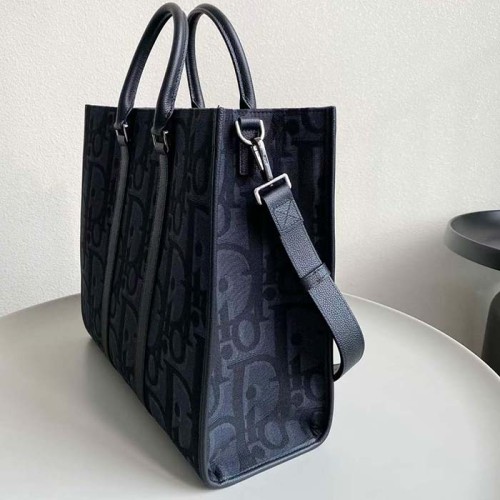 Dior Unisex CD East-West Tote Bag Black Maxi Dior Oblique Jacquard