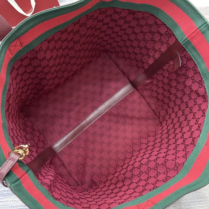 Gucci Women Totissima Medium Tote Bag 788203FADH56449