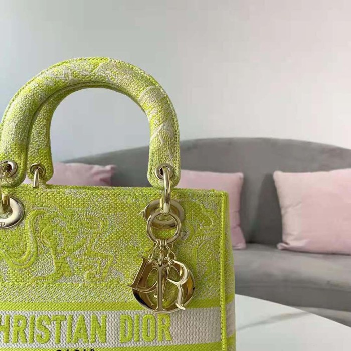 Dior Women Medium Lady D-lite Bag Lime Toile De Jouy Reverse Embroidery
