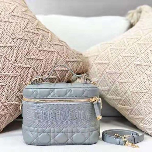 Dior Women Small Diortravel Vanity Case Cannage Lambskin-Silver