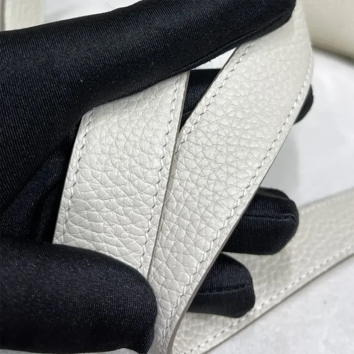 Hermes Women Lindy Mini 19 in Clemence Leather-White/Gold