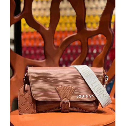 Louis Vuitton LV Unisex Montsouris Messenger Cognac Calf Leather Textile Lining