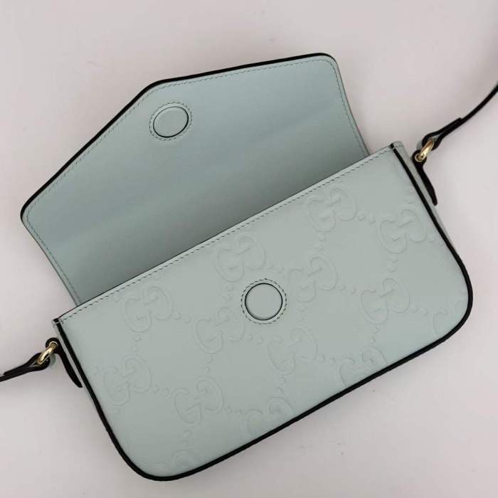 Gucci Women GG Super Mini Shoulder Bag Pale Green GG Leather Magnetic Closure