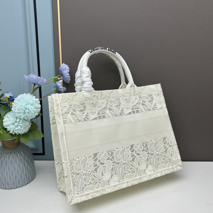 Dior Women CD Medium Dior Book Tote White Multicolor D-Lace Embroidery Macramé