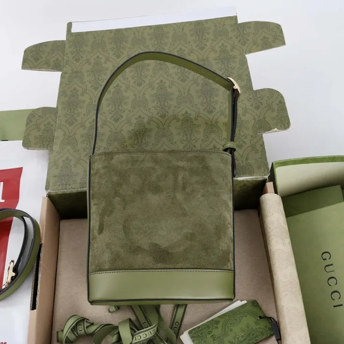 Gucci Women 73 Mini Bucket Bag-Green 833665CAAAV3706