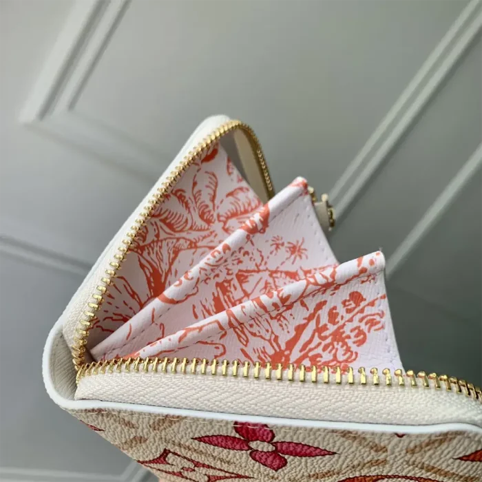 Louis Vuitton LV Unisex Zippy Wallet Monogram Coated Canvas M11455