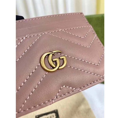 Gucci Unisex GG Marmont Matelassé Card Case Dusty Pink Chevron Leather Double G