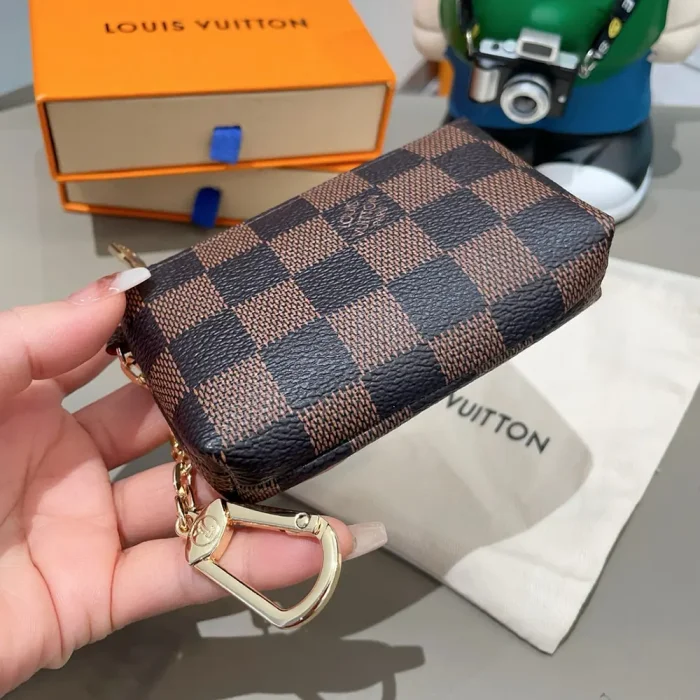 Louis Vuitton LV Unisex Key Pouch Damier Ebene N62658