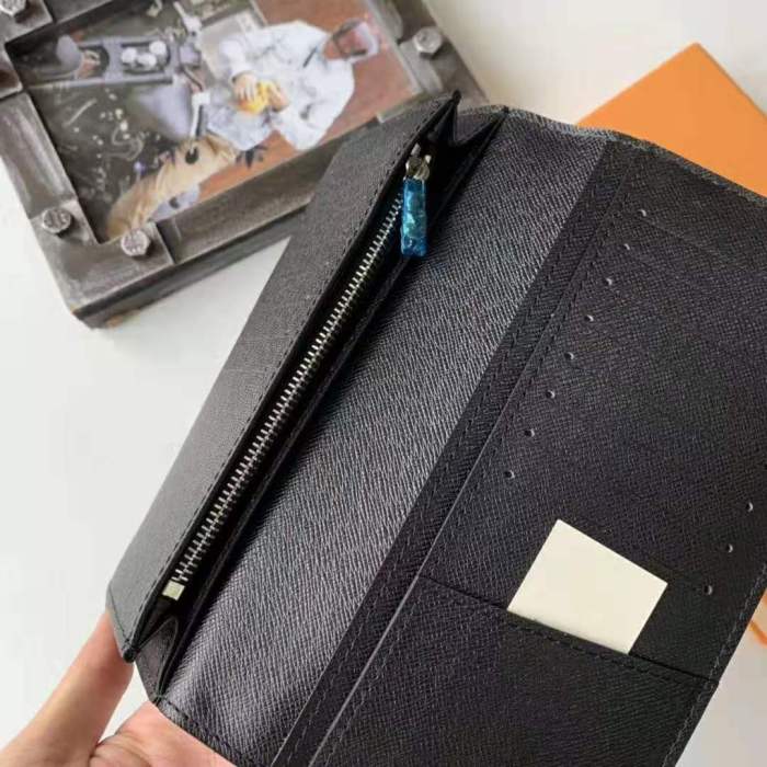 Louis Vuitton LV Unisex Brazza Wallet in Damier Graphite Canvas