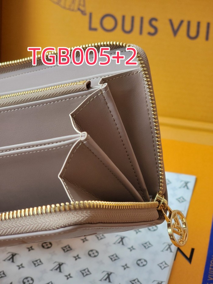 TGB005 Zipper Wallet M81510
