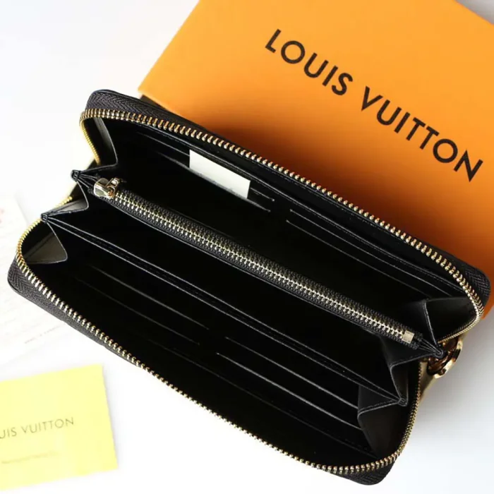 Louis Vuitton LV Unisex Zippy Wallet Monogram-embossed Lambskin-Black