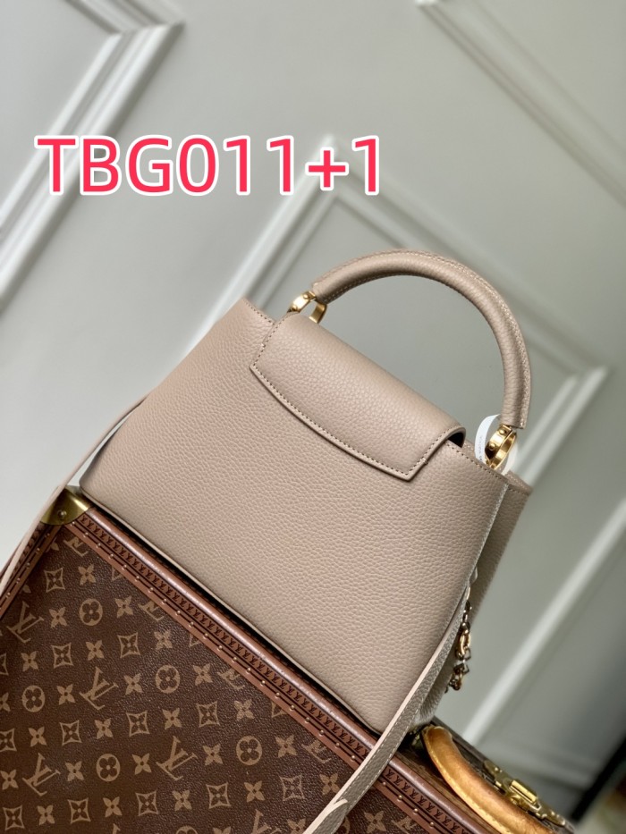 TBG011 CAPUCINES Medium Handbag M12935