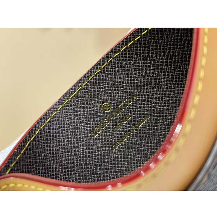 Louis Vuitton Unisex LV Card Holder Chocolate Monogram Craggy Coated Canvas M83348