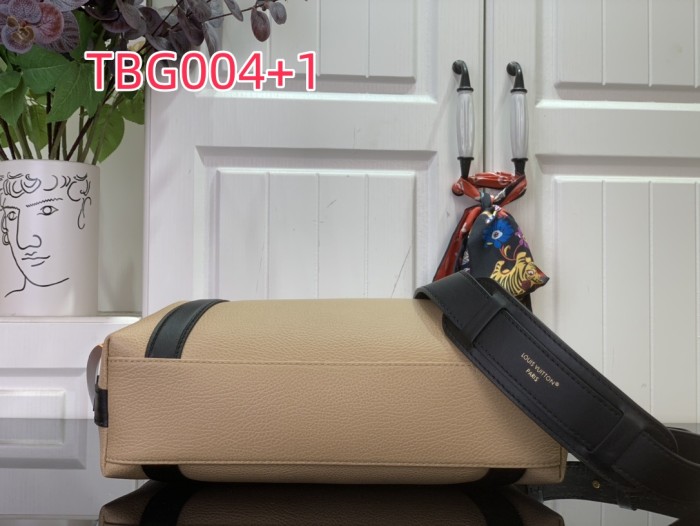 TBG004 LV BIKER small bag m25561