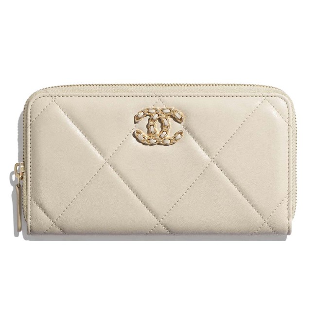 Chanel Women Chanel 19 Long Zipped Wallet Lambskin Leather-Beige                                                           Lambskin