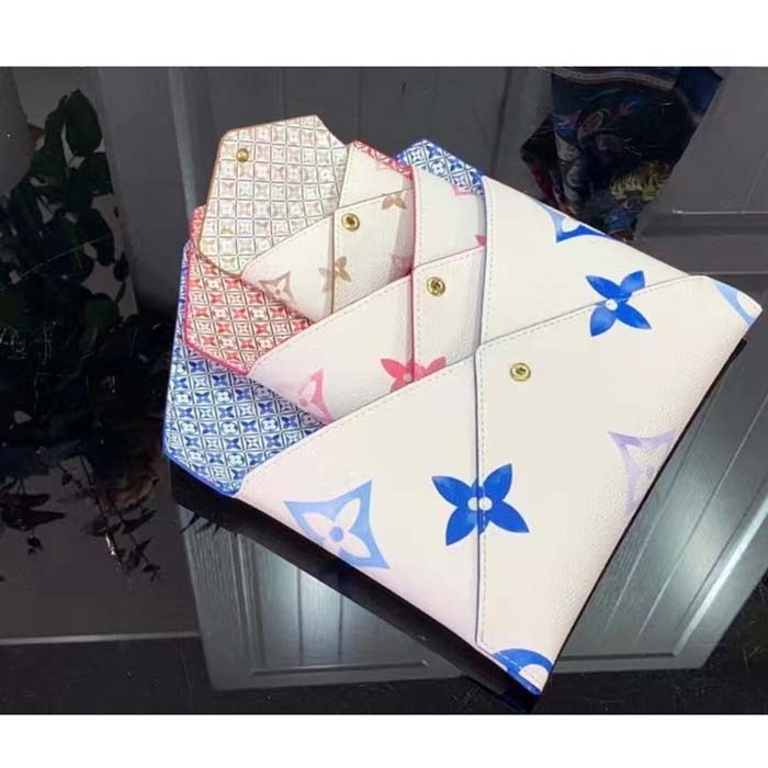 Louis Vuitton LV Unisex Kirigami Pochette Monogram Coated Canvas Printed Grained Cowhide Leather