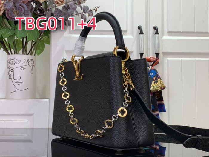 TBG011 CAPUCINES Medium Handbag M12935