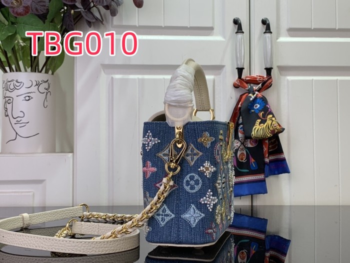 TBG010 CAPUCINES mini bag m12947