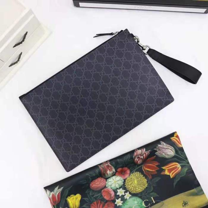 Gucci GG Men Gucci Bestiary Pouch with Wolf in Black and Grey GG Supreme Canvas