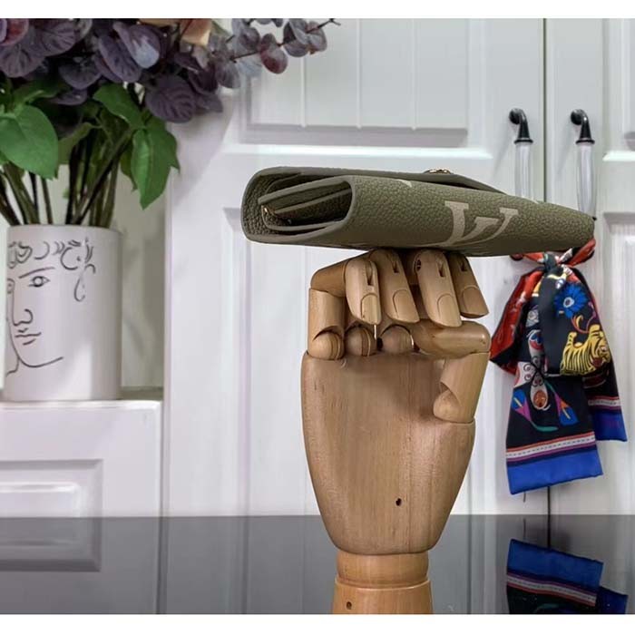 Louis Vuitton LV Unisex Victorine Wallet Cream Monogram Empreinte Embossed Supple Grained Cowhide Leather