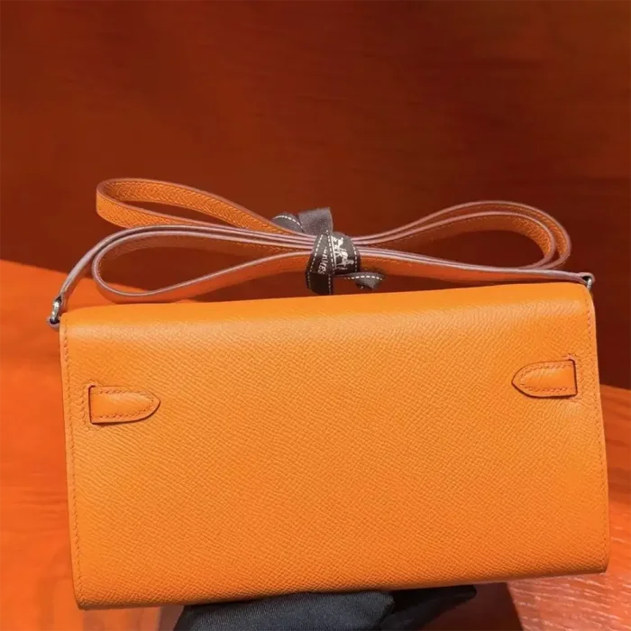 Hermes Women Kelly To Go in Epsom Leather-Orange