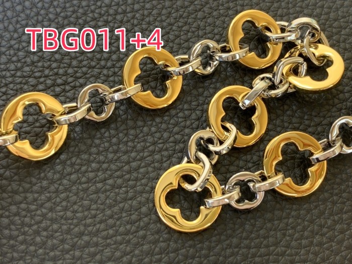 TBG011 CAPUCINES Medium Handbag M12935