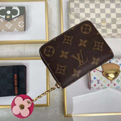 Louis Vuitton LV Women Zippy Coin Purse Iconic Monogram Canvas