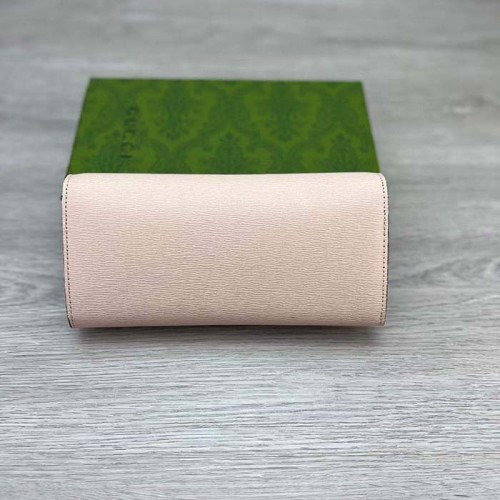 Gucci Unisex GG Continental Wallet Gucci Script Beige Leather Taffeta