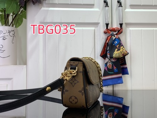 TBG035 WALLET ON CHAIN IVY handbag m26587