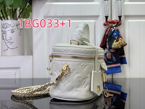 TBG033 VANITY CHAIN POUCH M25123