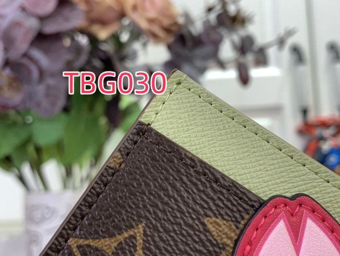 TBG030 LV x TM card holder m13429 