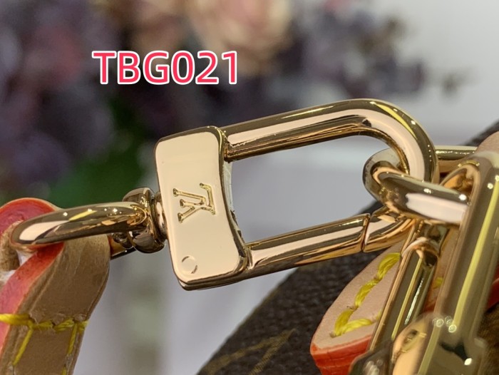 TBG021 LV x TM Mini Bumbag Handbag M13449