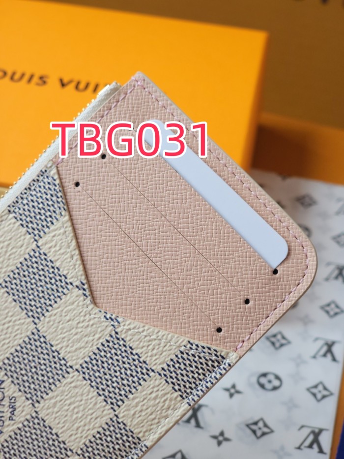 TBG031 Romy Card Holder N00131